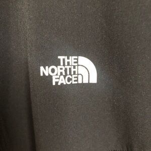 The North Face Men's Classic Black Performance Zip Up Jacket
